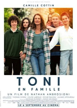 Toni en famille   height=