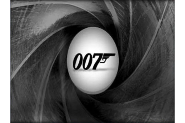 ,@, - JAMES BOND, un jeu musical varié et complexe